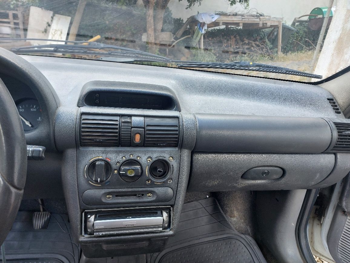 corsa B 1.5 D 94