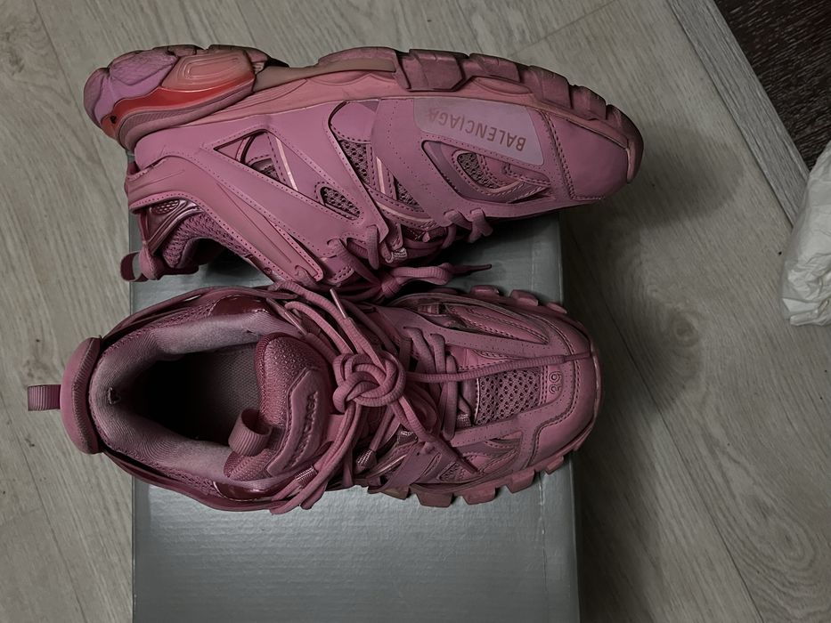 balenciaga track 1 pink shoes balenciaga track 2
