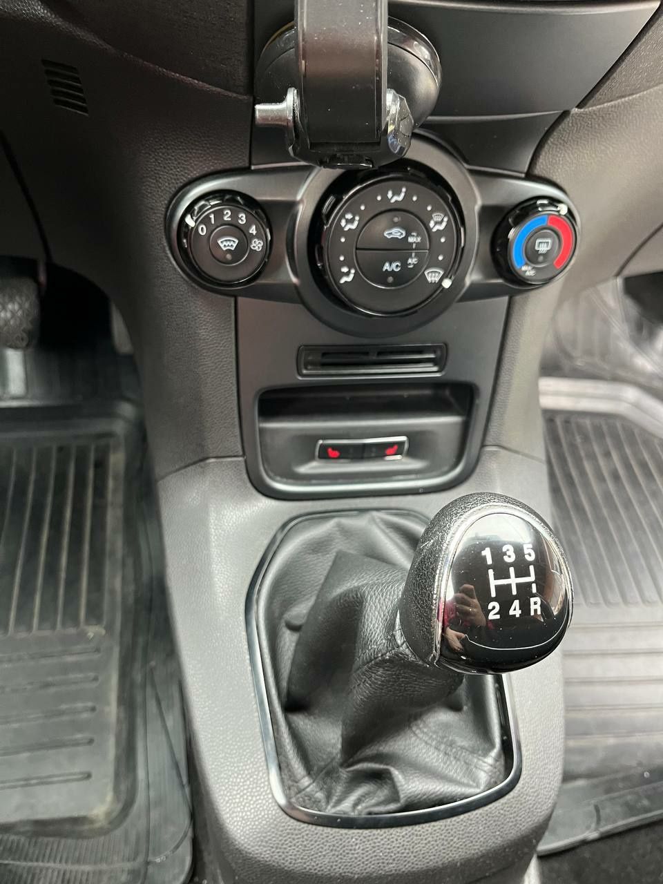 Форд фиеста 1.0 ecoboost