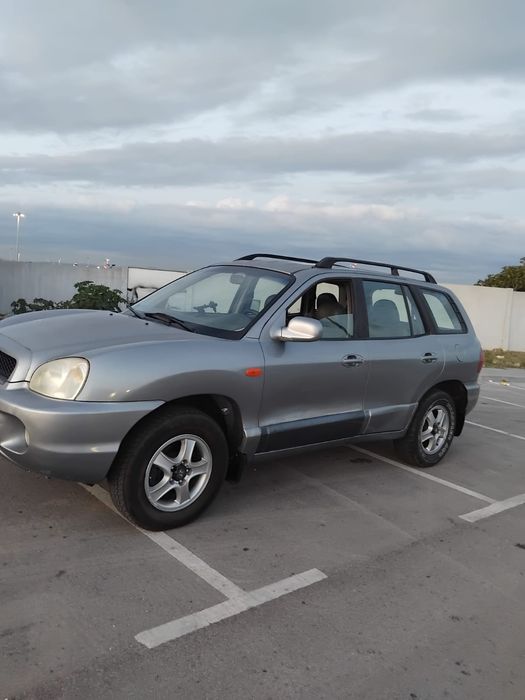 Vende-se Hyundai Santa Fé