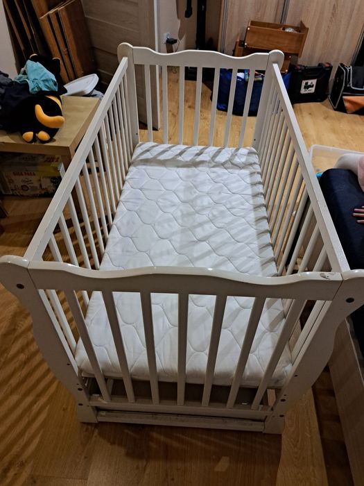 Łóżeczko dziecięce z materacem 60x120