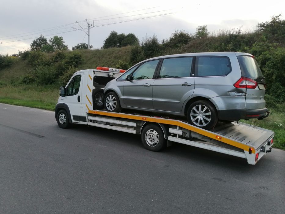 Pomoc Drogowa Auto Laweta Tanie Holowanie Transport Dowóz Paliwa