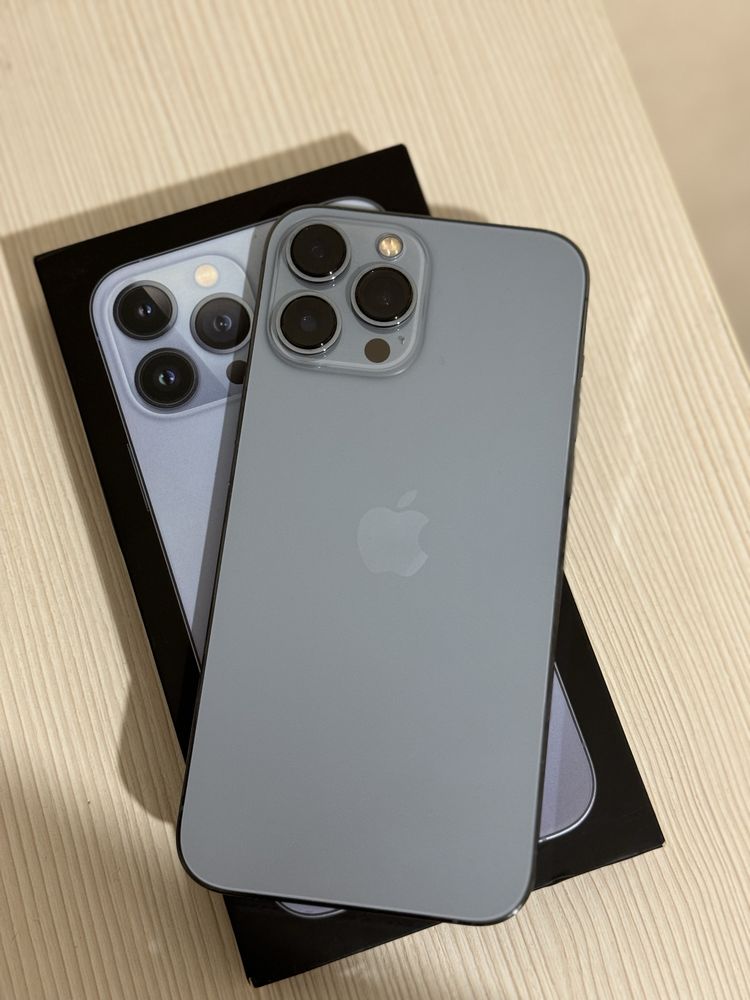 iPhone 13 про мах