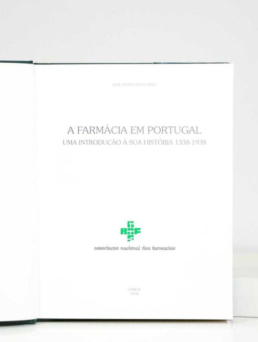 A Farmácia em Portugal - História, João Pedro Sousa Dias