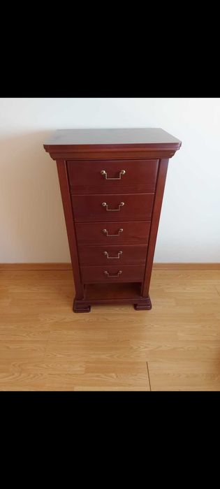 Mobília para casa, camas,guarda roupa, cómodas