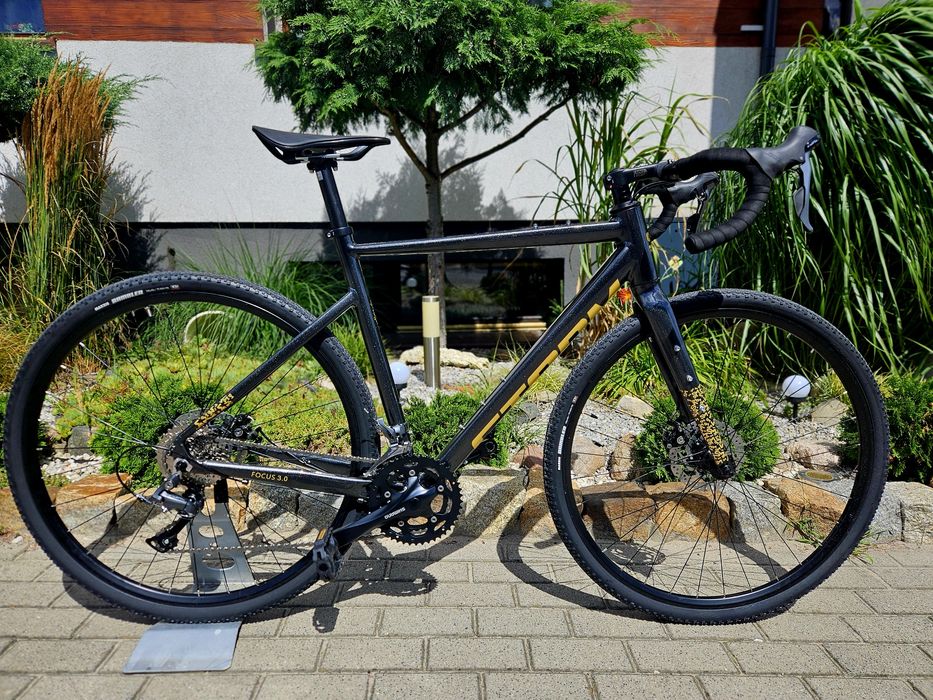 Strom Focus 3.0 Gravel 2x8 Shimano Claris 2xdisc