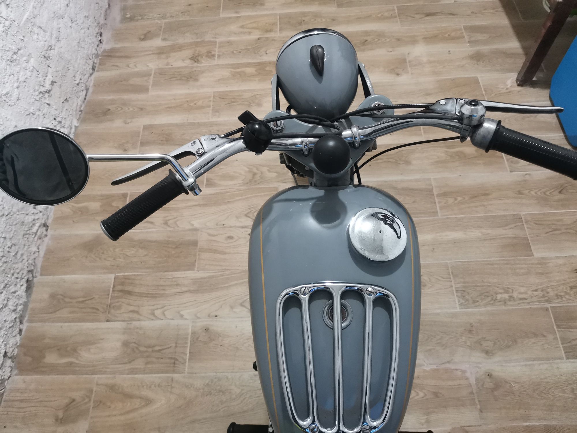 Wfm 1956r. Szara zarejestrowana ubezpieczona