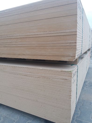 MDF gr. 18/19 mm surowy 2800x2070, klasa 2