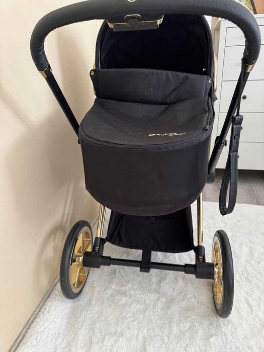 Cybex priam wings BY JEREMY SCOTT black