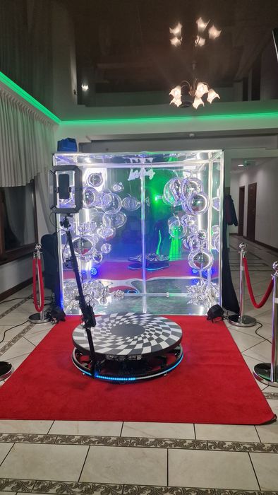 Fotobox Lustrzany Olsztyn Fotobudka Mirrorbox z wydrukiem zdjęć