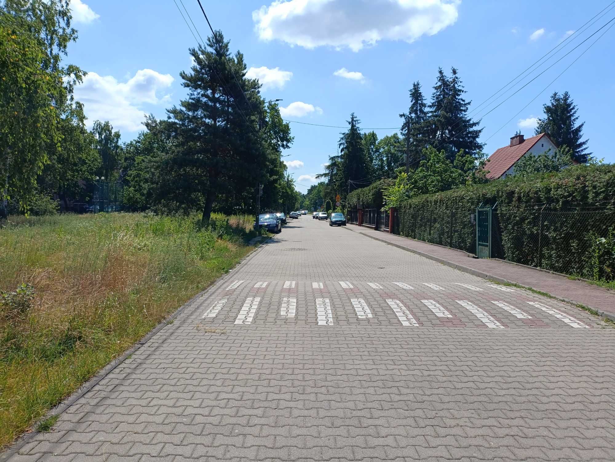 Działka budowlana Józefów (koło Otwocka) 715m2 - ul.Wronia
