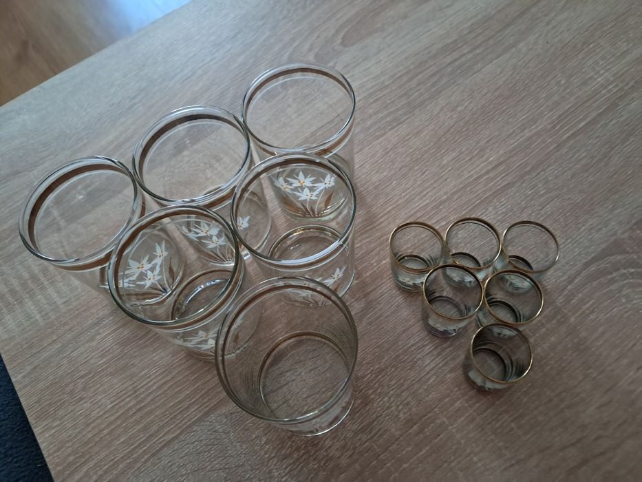 Komplet szklanki plus kieliszki