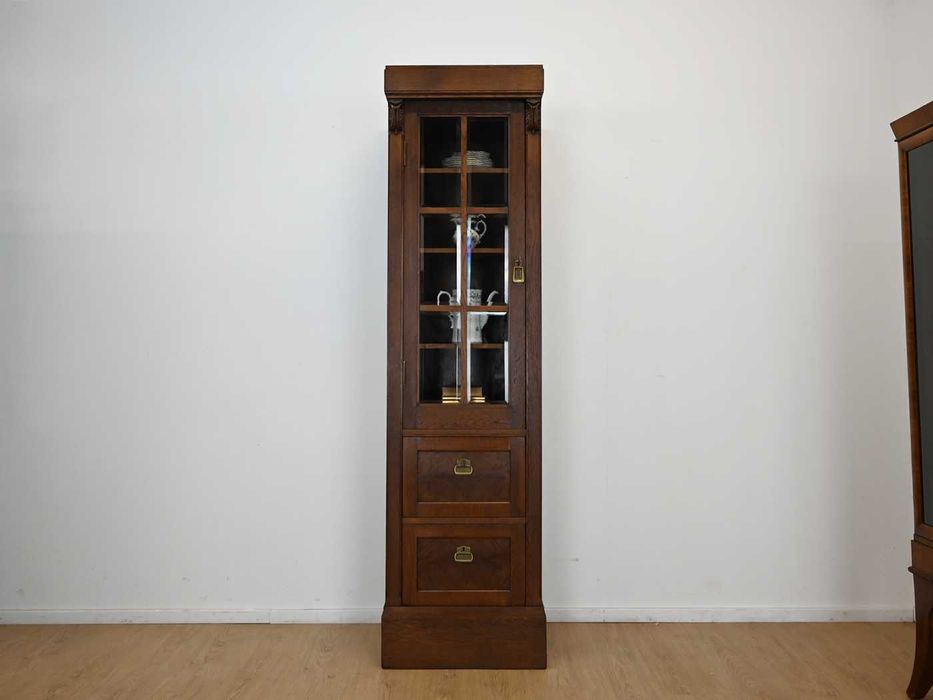 wąski słupek biblioteka jednodrzwiowa 092305