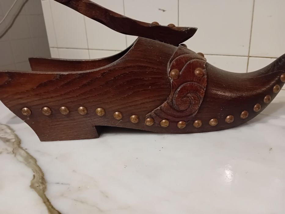 Conjunto de Objectos Decorativos em Madeira