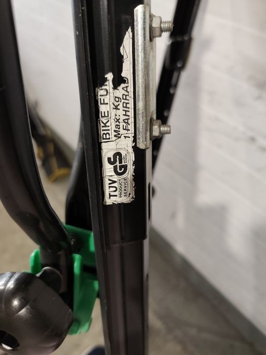 Велокрепления, крепление на крышу авто, велодержатели на рейлинги