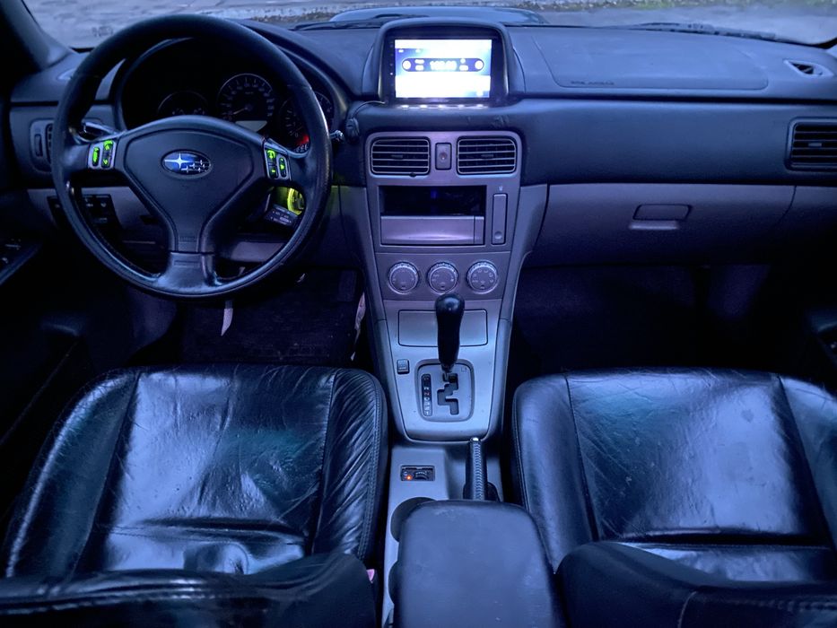Продам гарне авто SUBARU FORESTER 4#4 на максимальній комплектації !