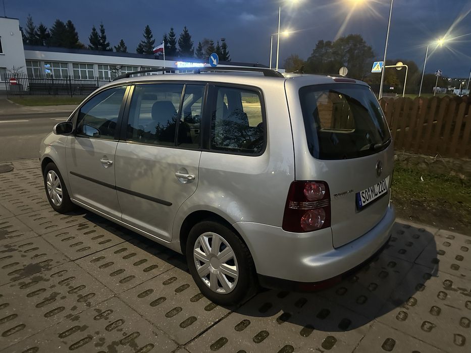 Vw Touran 1.4 b 2008 rok bi-xenon klimatronik lift Sprowadzony z Niem