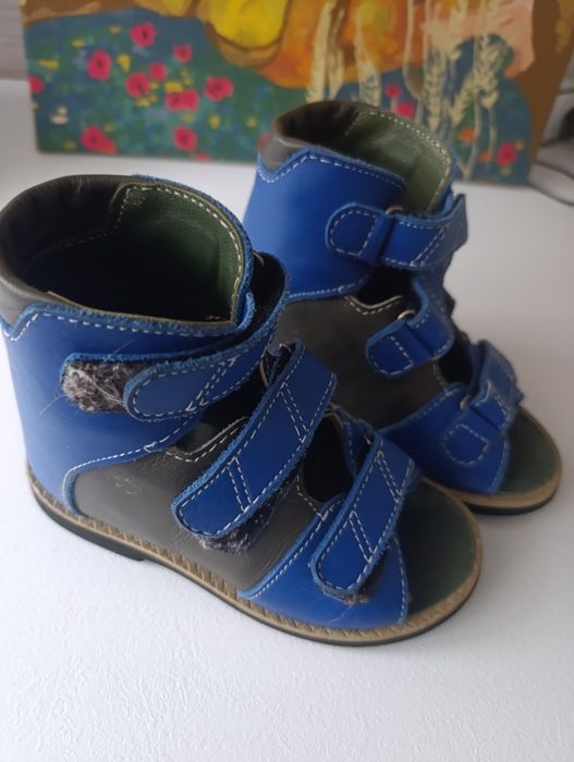Взуття ортопедичне дитяче