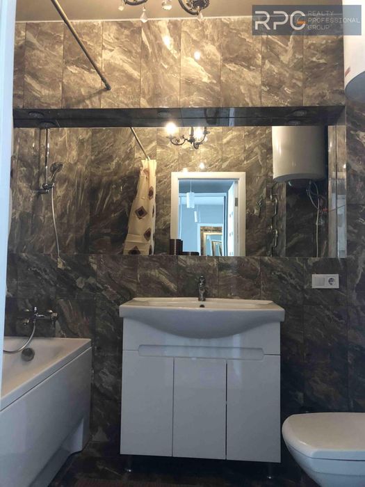 Продам видову 1к квартиру 52м2, ЖК «Позняки 4-А», вул. Драгоманова 2б