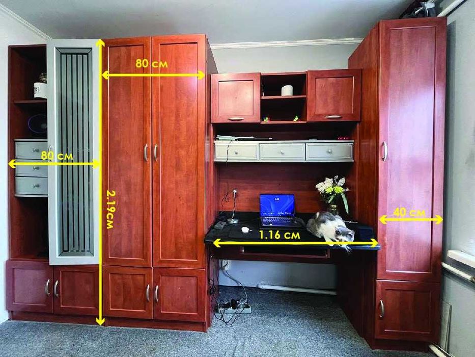 Практичний набір меблів: шафи + стіл + тумба доставка торг тернопіль