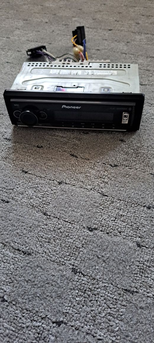 Pioneer MVH-S520BT