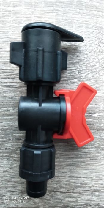 Кран стартовый с поджимом для шланга LFT