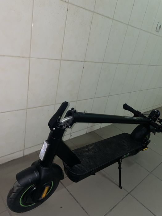 Электросамокат не дорого, ездила на нем раз 5, в отличном состоянии