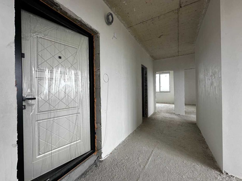 Велика квартира від ЗАБУДОВНИКА в готовому будинку!