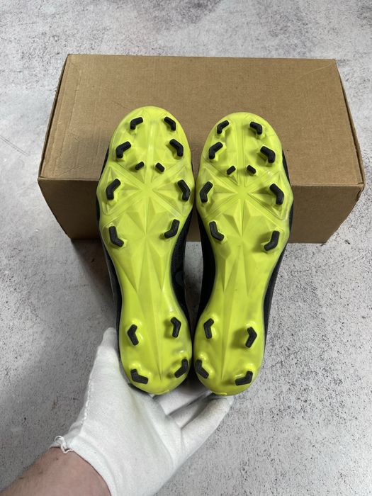 Оригінальні чоловічі копи,бутси Nike Phantom Venom FG з нових колекцій