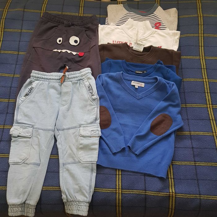 Bluzki, podkoszulki, spodnie dla chłopca r. 98-104