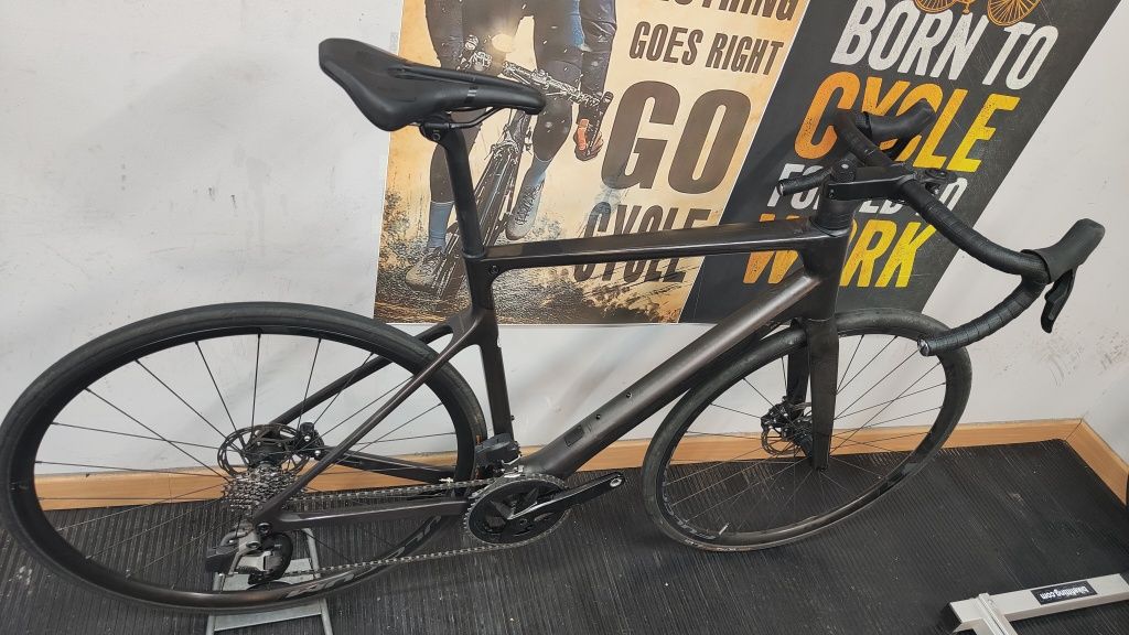 Orbea Orca SRAM rival AXS