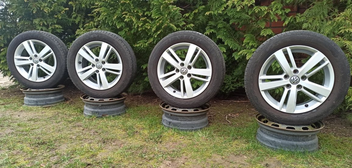 Felgi Oryginał VW Polo Fabia 6Jx15 ET40 5x100 Opony lato 185/60R15