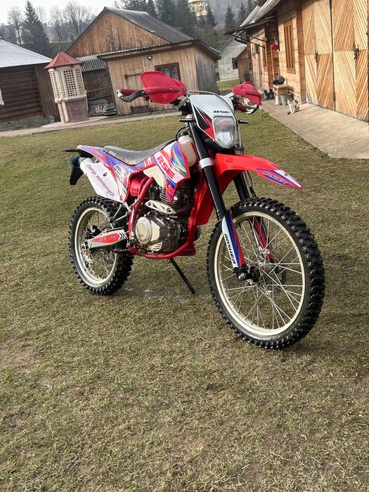 Мотоцикл enduro, bse s2