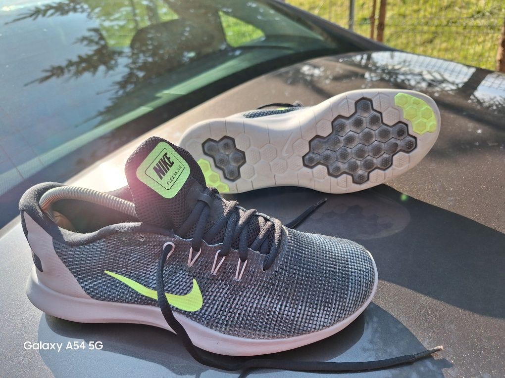 Buty Nike Flex 42,5