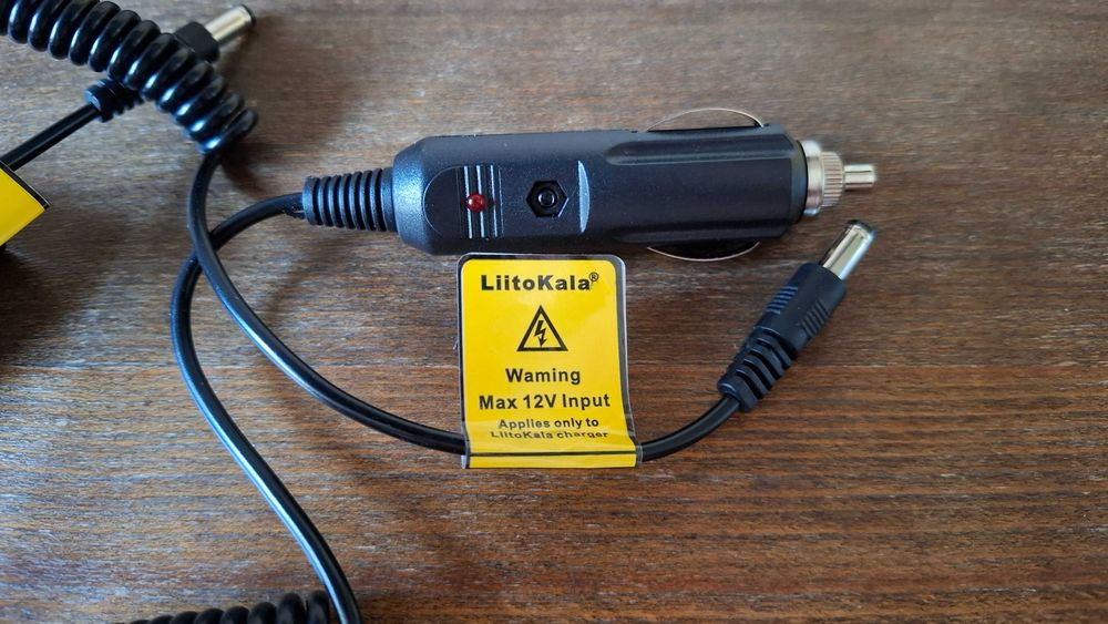 Адаптер Liitokala ETA-U90EWE 2A, автомобільний адаптер 12В Liitokala