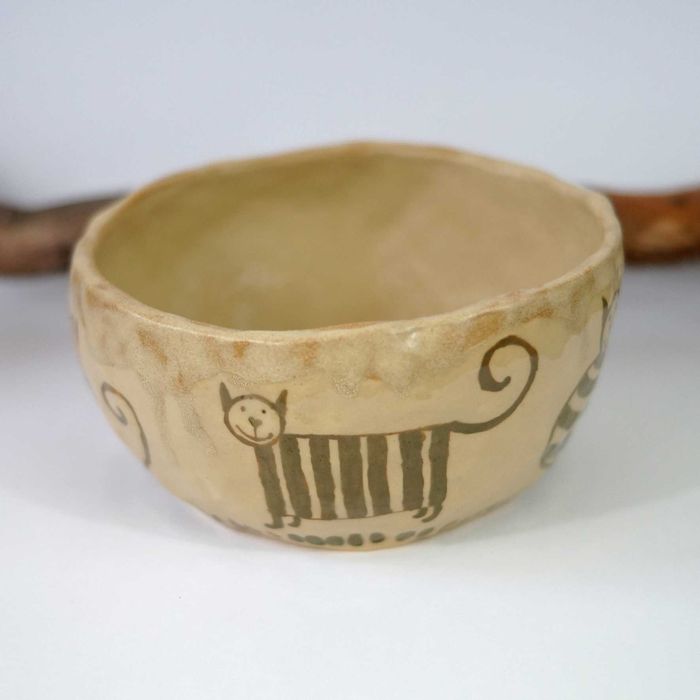 Ceramiczna miska w ręcznie malowane kotki handmade