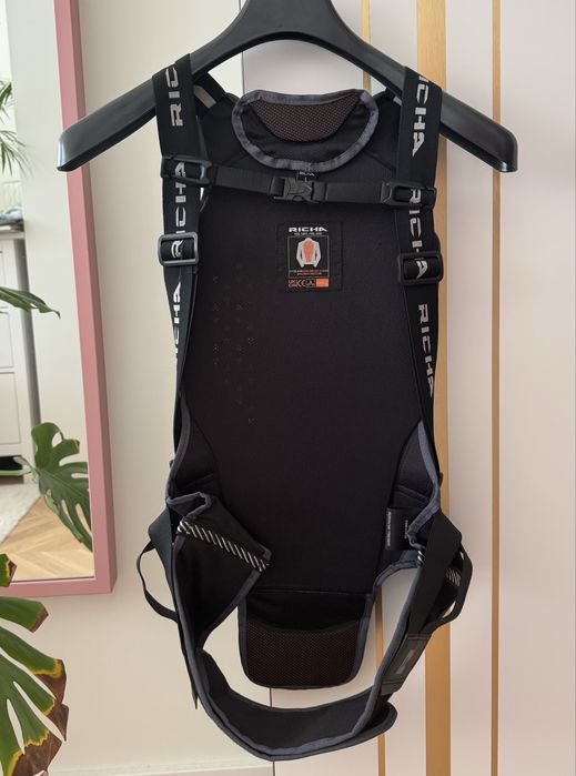 Ochraniacz protektor plecow RICHA BACKSHIELD D3O - rozm. L