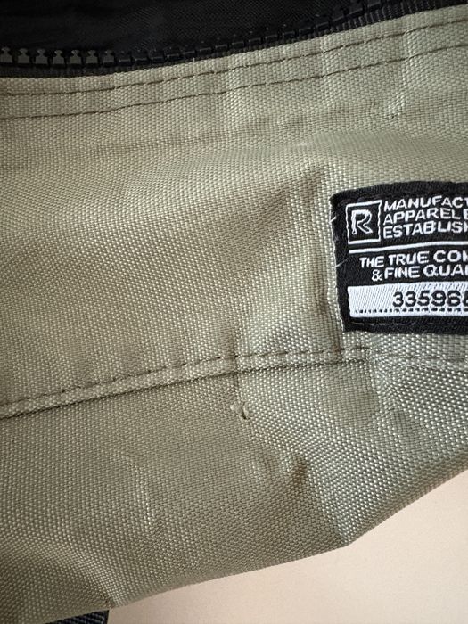 Saszetka nerka używana