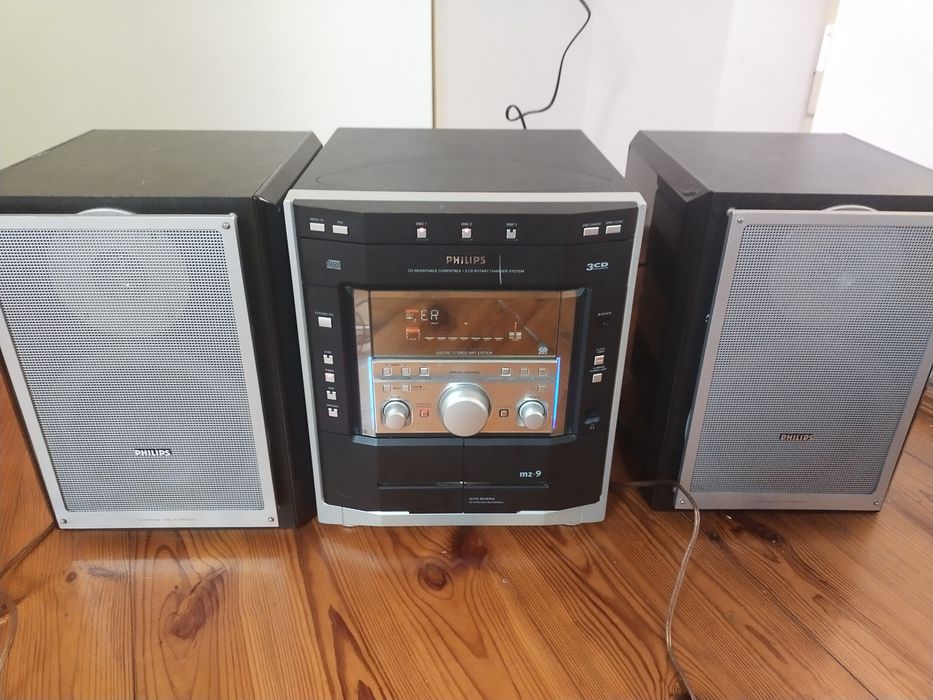 Wieża Philips 3cd radio