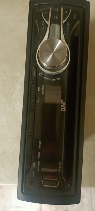 Продам автомагнитолу JVC