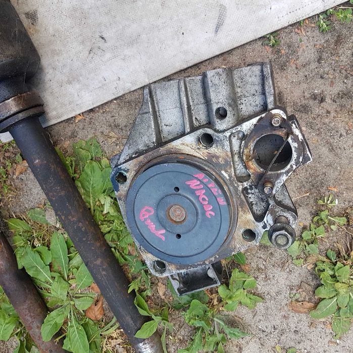 pompa wody obudowa termostatu ducato boxer jumper iveco 2.8 2.5 99r