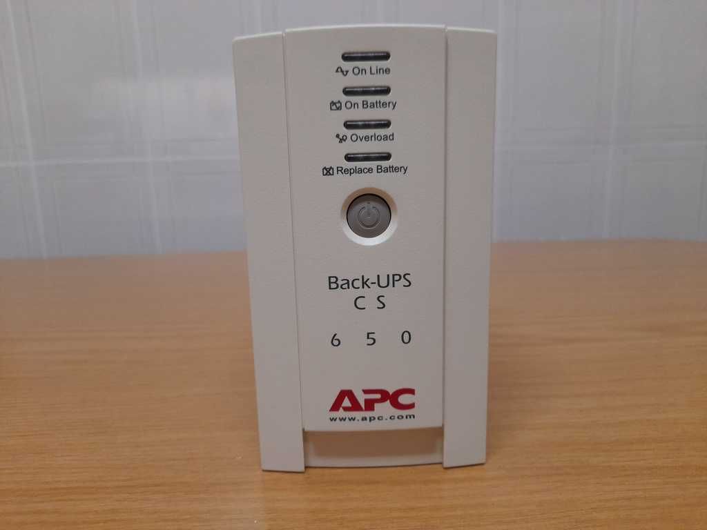 UPS APC back-ups CS 650