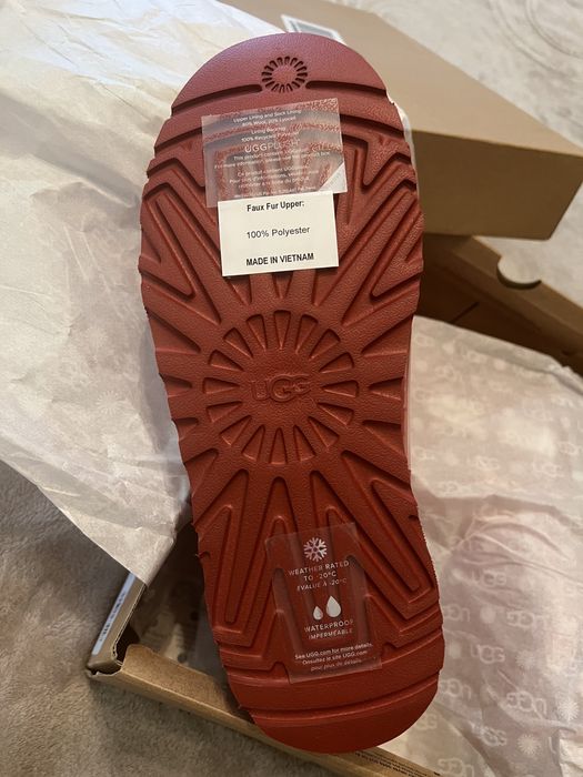 UGG Classic Clear Mini