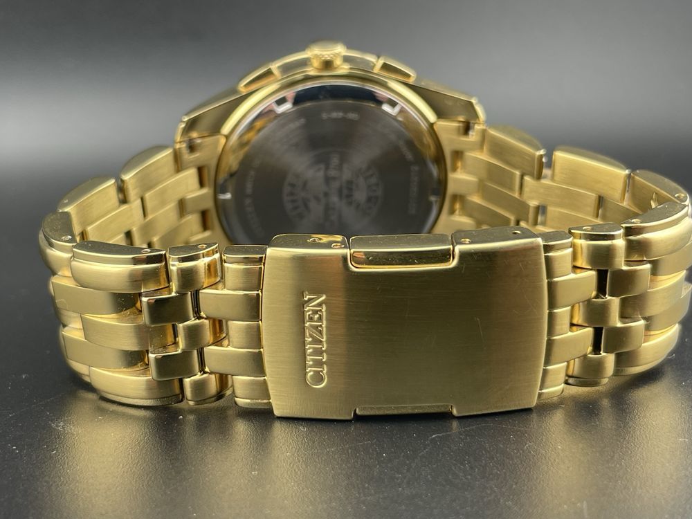 Zegsrek męski Citizen EcoDrive Diamonds wieczny kalendarz