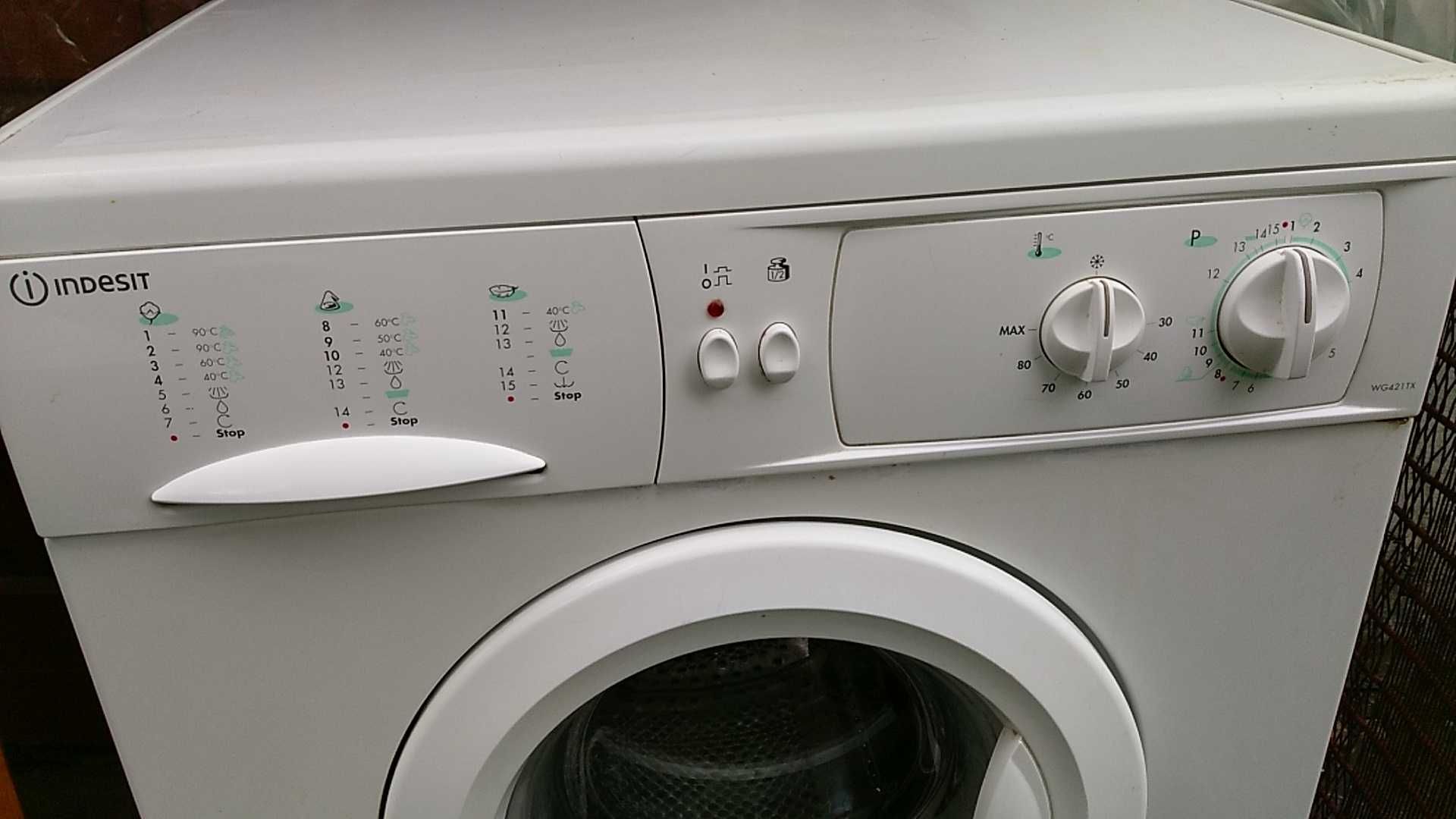 Пральна машина Indesit wg421 tx. 5кг, італія, робоча