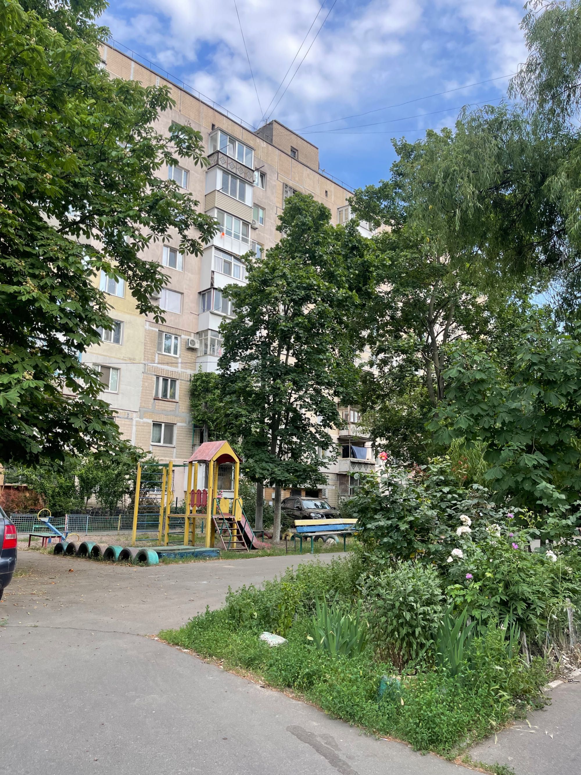 Отличная квартира и район 1 комн.(высотка)  Адмиральский пр./Гераневая