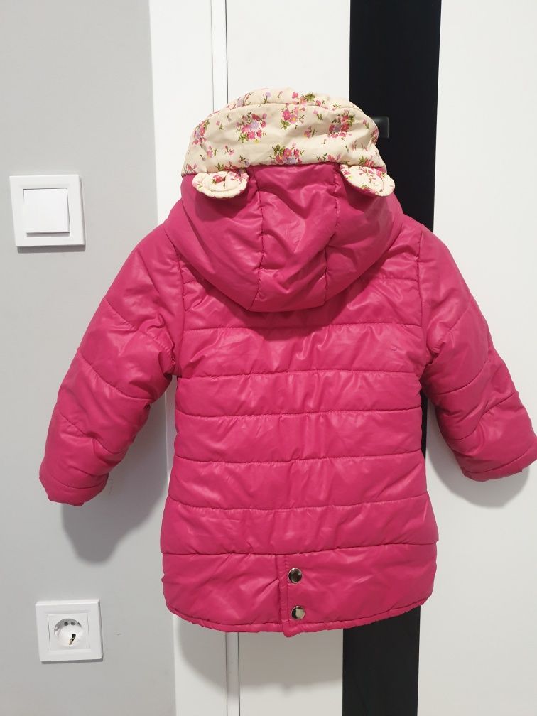 Курточка для дівчинки ріст 86 см