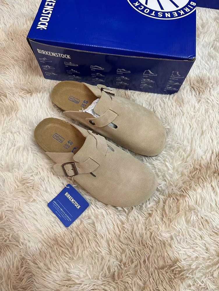 Birkenstock półpokrywa ze skóry zamszowej w kolorze piaskowym 40