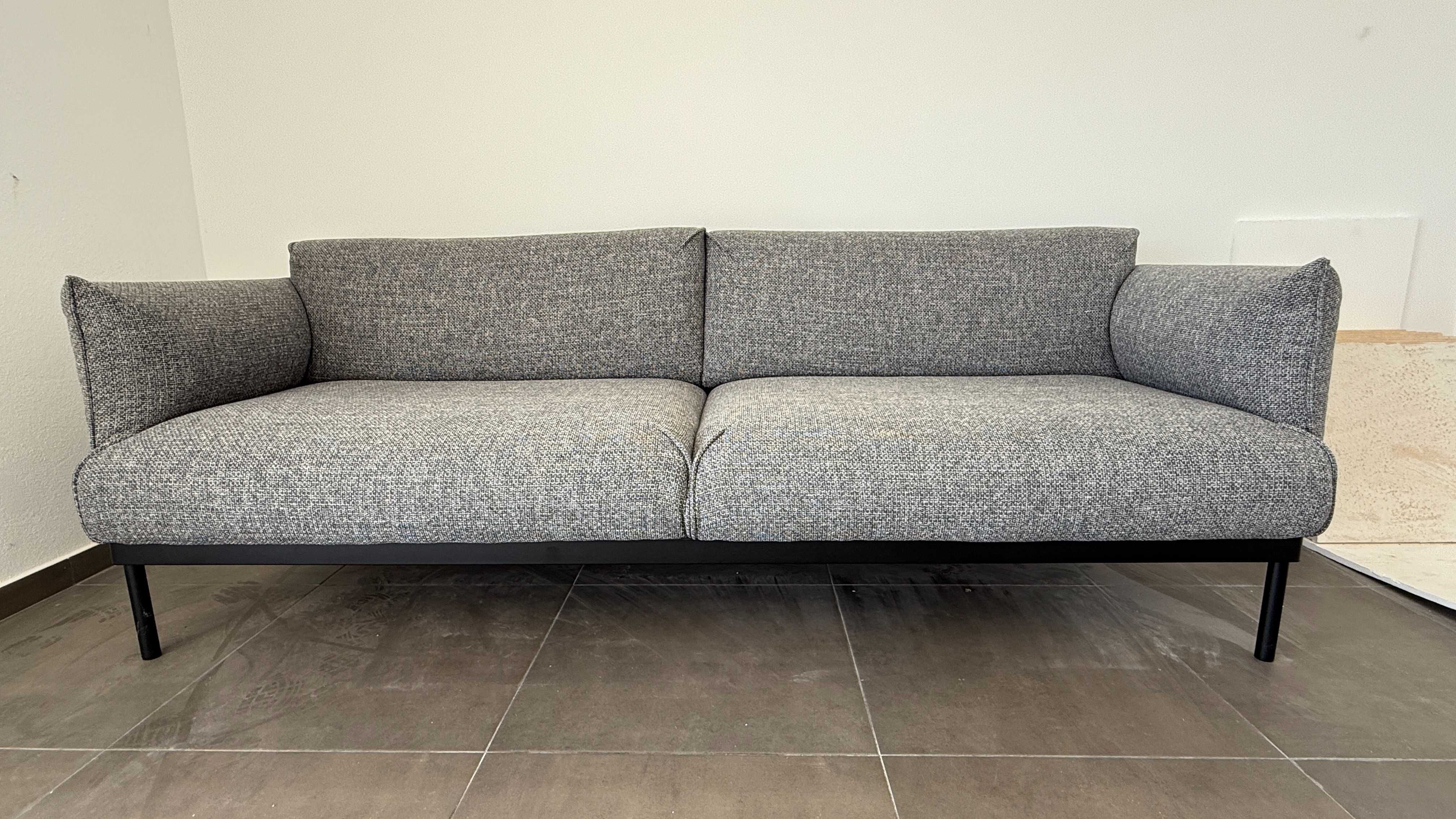 Sofa 3 lugares cinzento como novo