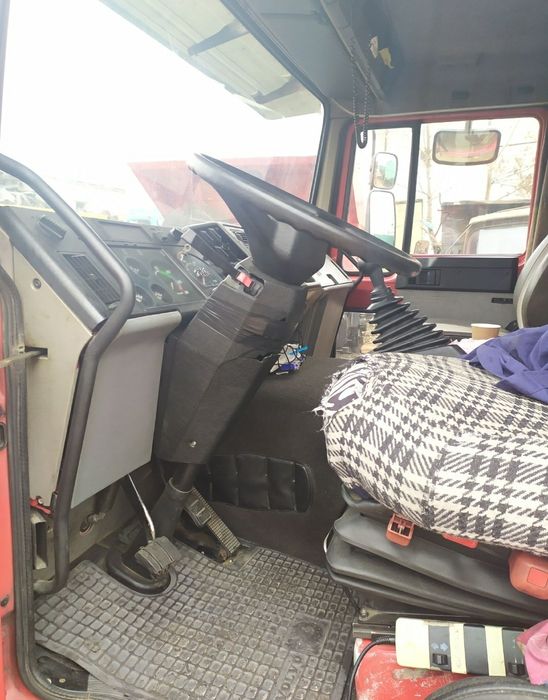 Эвакуатор автовоз Volvo FL611 Вольво, 1997 год выпуска